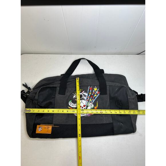 ED HARDY "Death or Glory" Hold-all Duffle Bag - Picture 4 of 5